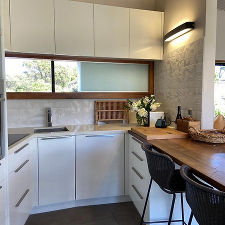 La Bodega Waiheke Island Hotel Surfdale Buitenkant foto