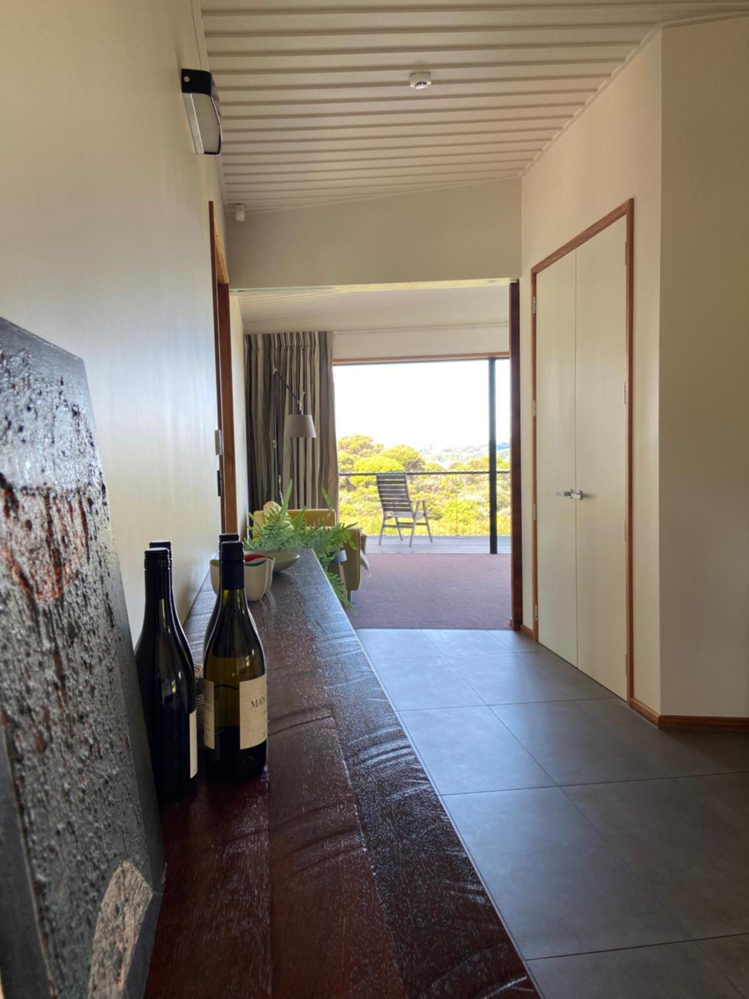 La Bodega Waiheke Island Hotel Surfdale Buitenkant foto
