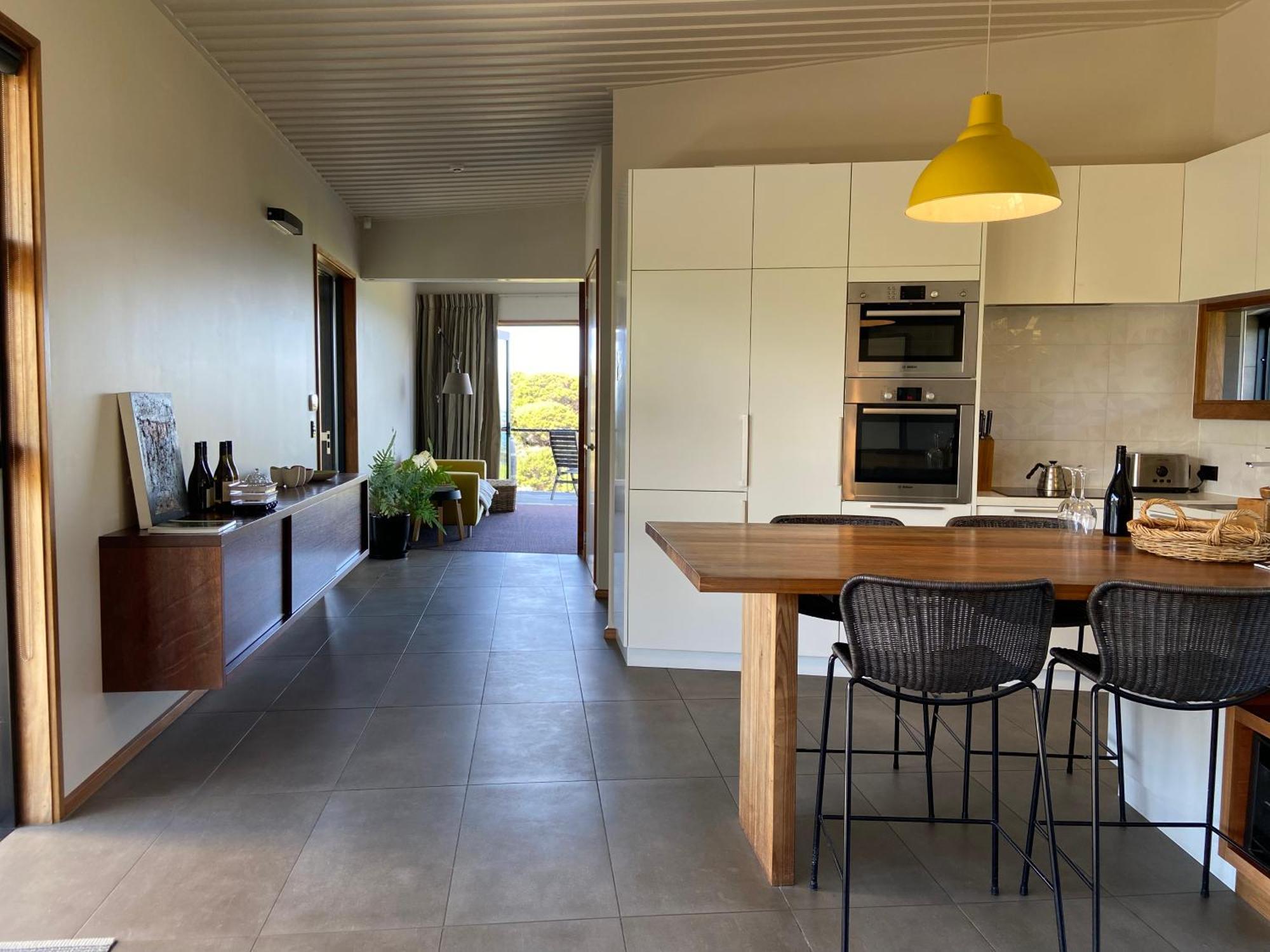 La Bodega Waiheke Island Hotel Surfdale Buitenkant foto