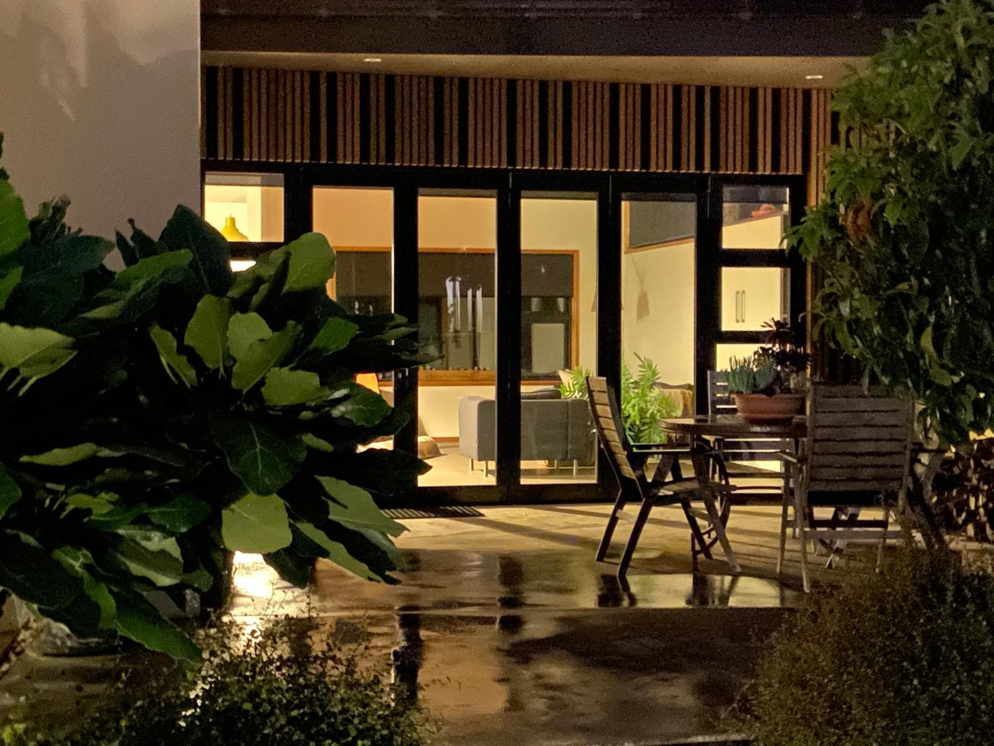 La Bodega Waiheke Island Hotel Surfdale Buitenkant foto
