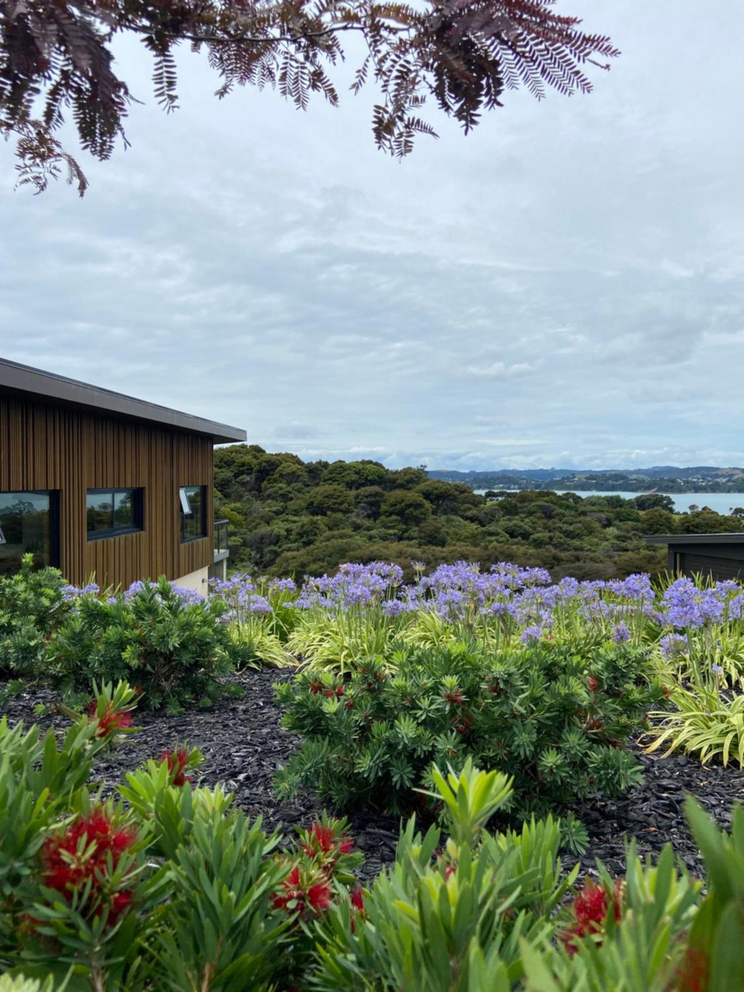 La Bodega Waiheke Island Hotel Surfdale Buitenkant foto