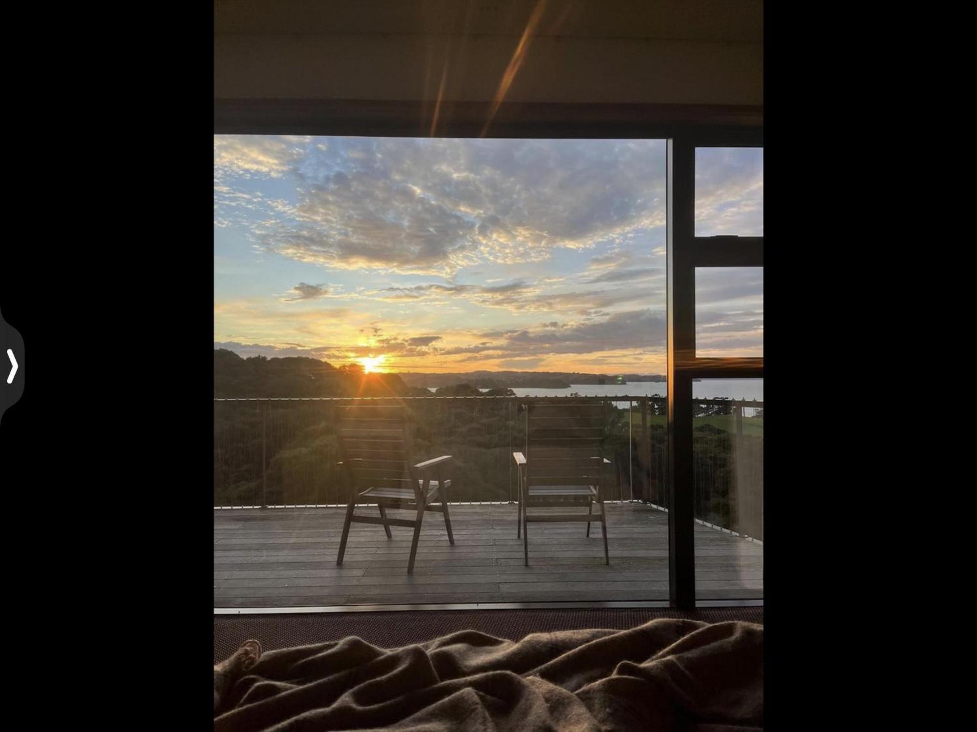 La Bodega Waiheke Island Hotel Surfdale Buitenkant foto