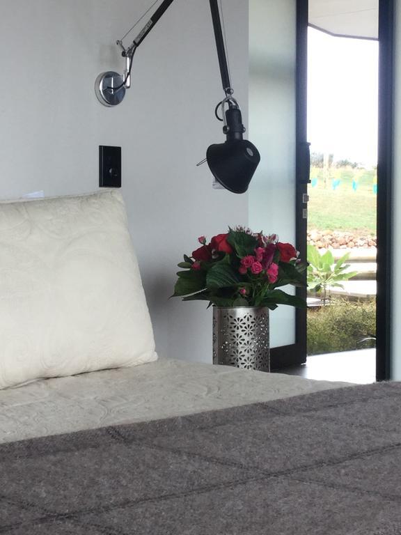 La Bodega Waiheke Island Hotel Surfdale Buitenkant foto