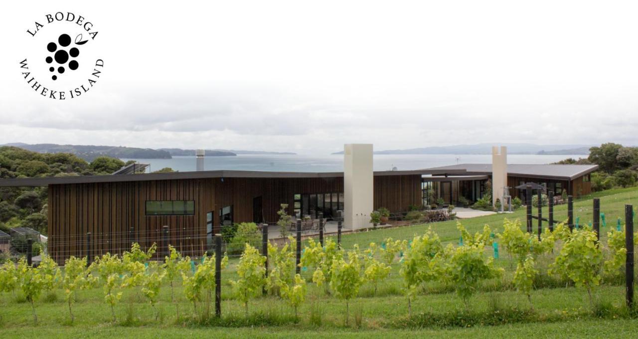 La Bodega Waiheke Island Hotel Surfdale Buitenkant foto