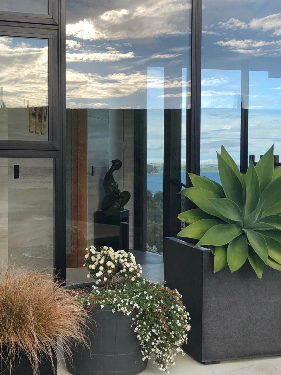 La Bodega Waiheke Island Hotel Surfdale Buitenkant foto