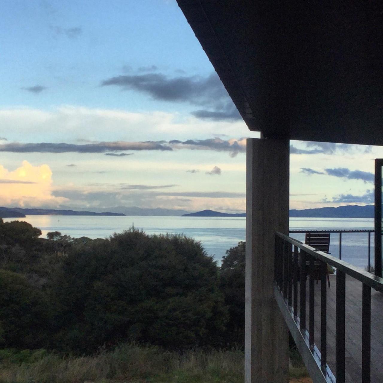 La Bodega Waiheke Island Hotel Surfdale Buitenkant foto